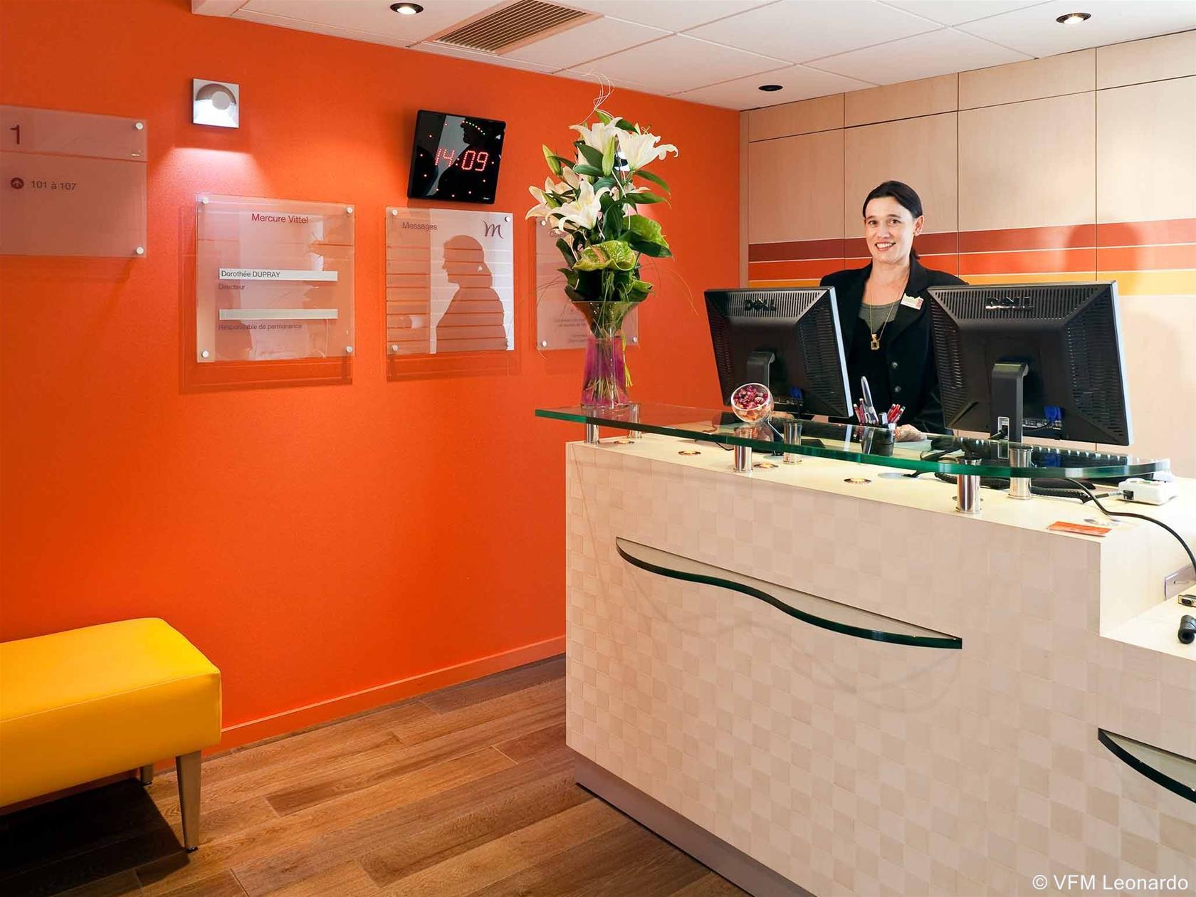 Hotel Mercure Vittel Eksteriør bilde