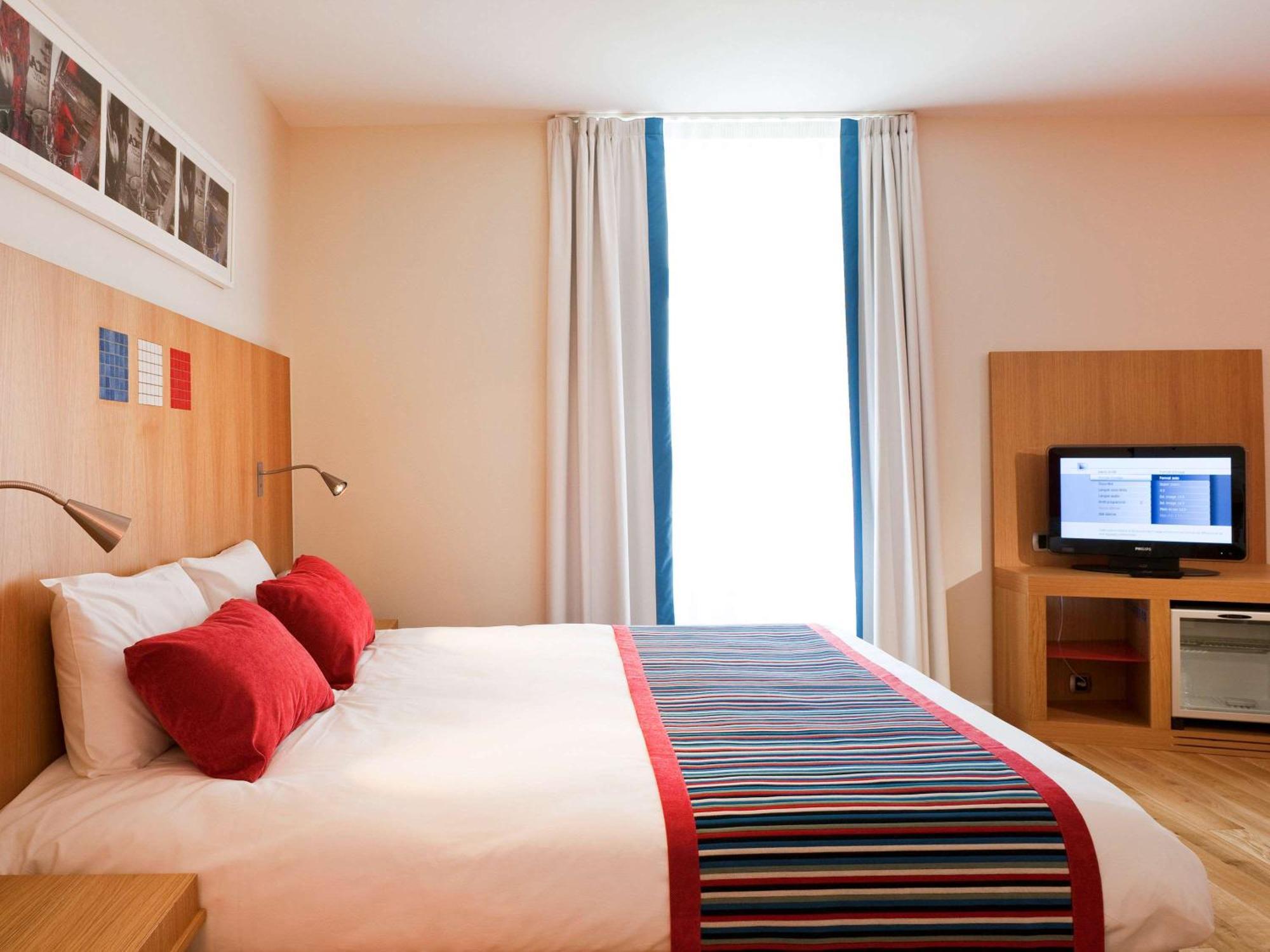Hotel Mercure Vittel Eksteriør bilde