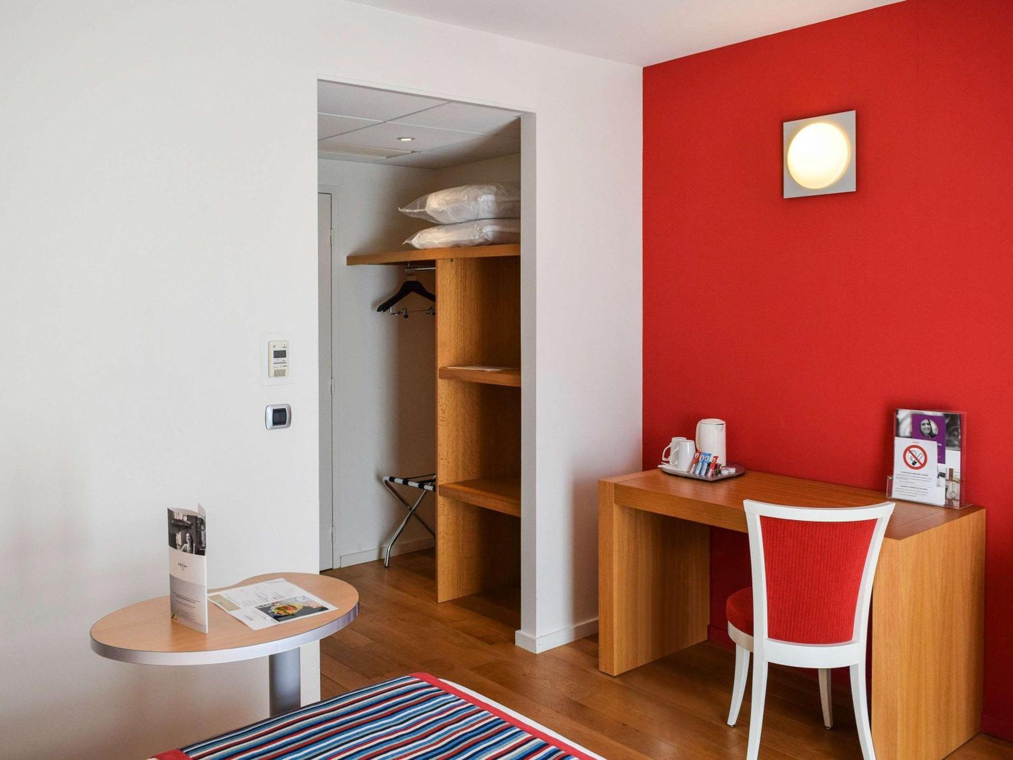 Hotel Mercure Vittel Eksteriør bilde